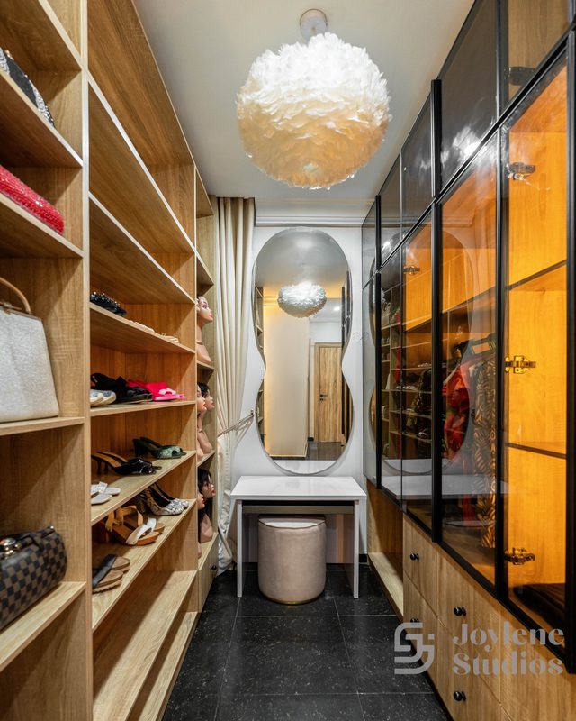 Bedroom by Joylene Studios, photo 5 of 12