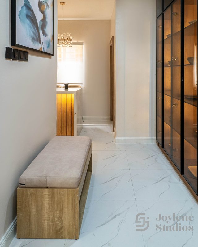 Kitchen by Joylene Studios, photo 8 of 18
